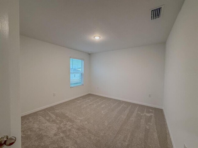 Building Photo - 438 Marion Lp