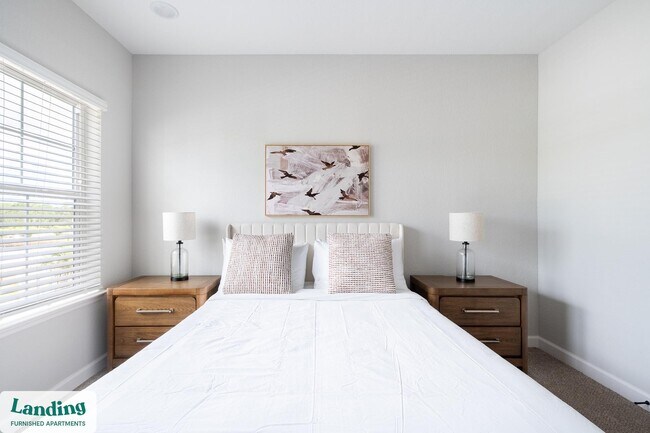 Building Photo - 84 San Filippo Dr SE