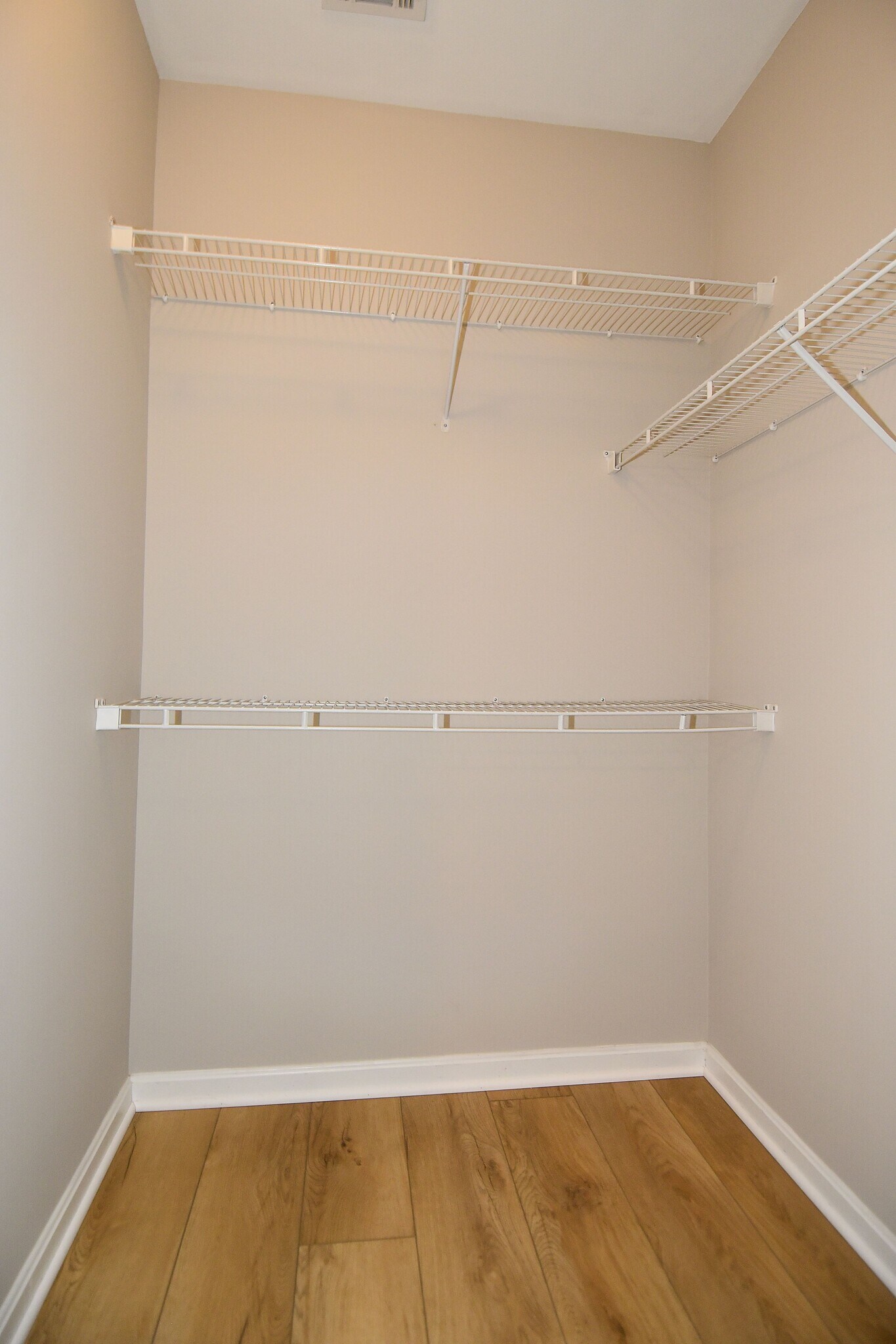 Building Photo - 11349 Aristotle Dr