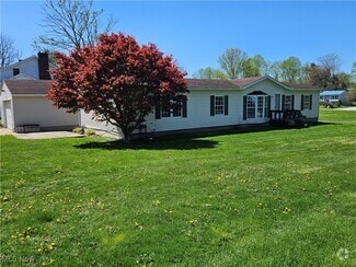 Building Photo - 508 Fritsch Ave