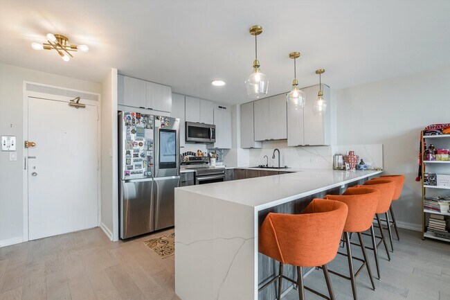 Building Photo - 3600 N Lake Shore Dr