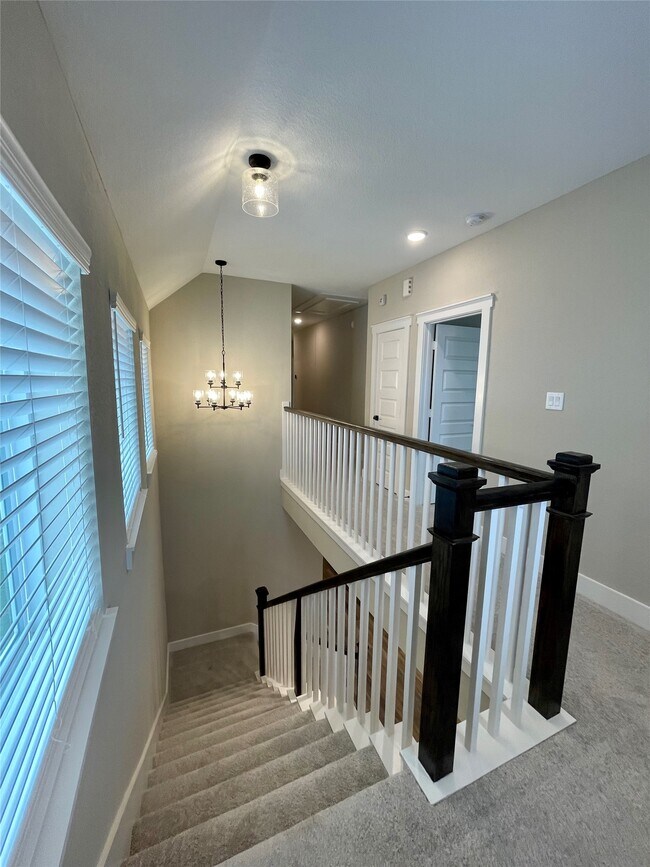 Building Photo - 18607 Courteous Wy