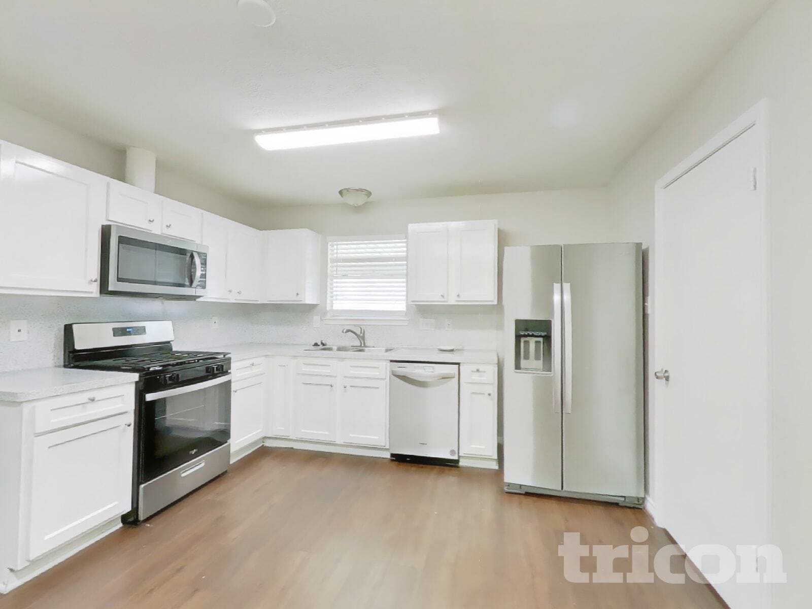 Building Photo - 28707 Binefield St