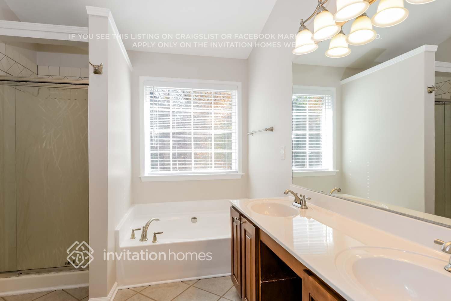 Building Photo - 14124 Arbor Ridge Dr