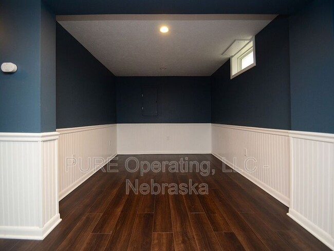 Building Photo - 13951 Jefferson Cir