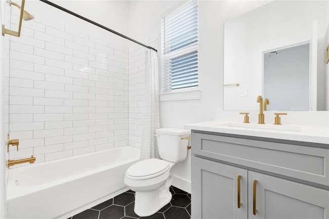 Building Photo - 3210 Frying Pan Pl