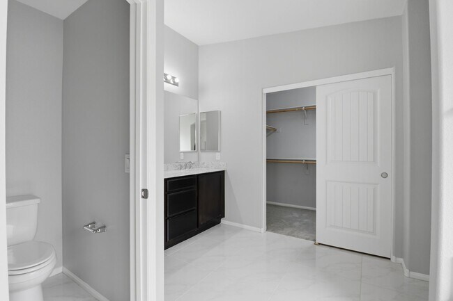 Building Photo - SW!!! Casita!!!! Single Story!!! 4 Bedrooms!!! Gated!!! End or Cut De Sac!!! Community green area...