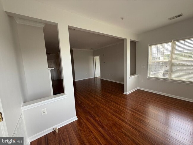 Building Photo - 13216 Fox Bow Dr