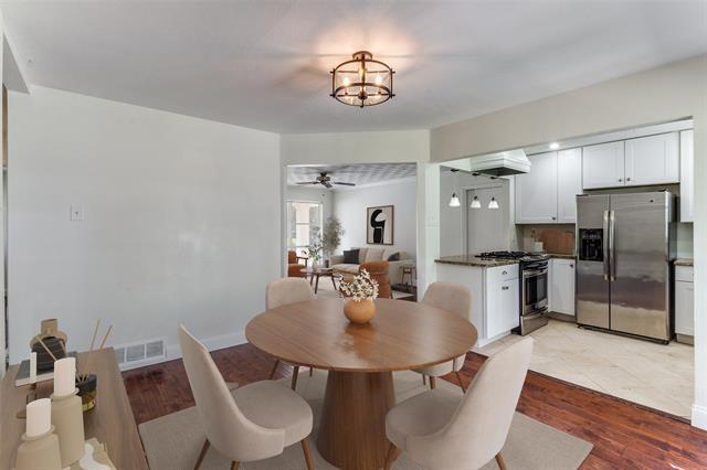 Building Photo - 11351 Lippitt Ave