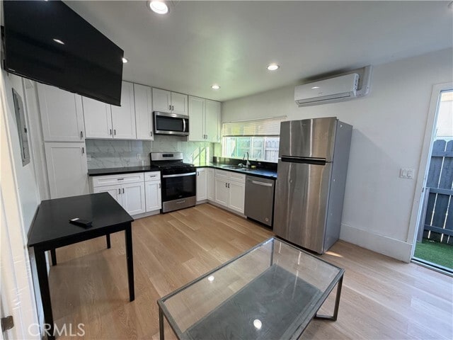 Building Photo - 12610 Martha St