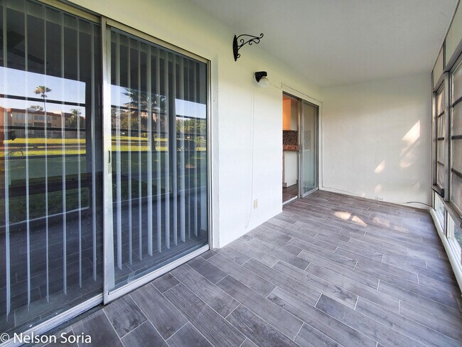 Building Photo - 4 Abbey Ln