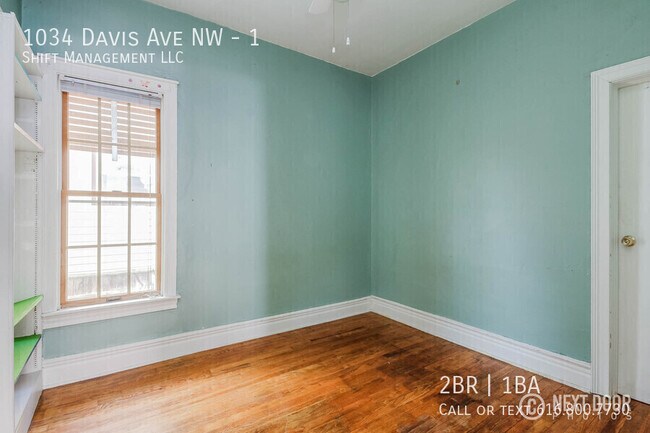 Building Photo - 1034 Davis Ave NW