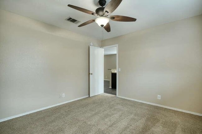 Building Photo - 244 Langely