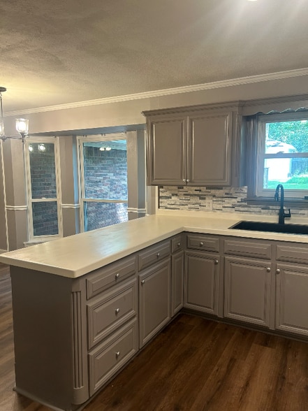 Building Photo - 8510 Timberwood Ln