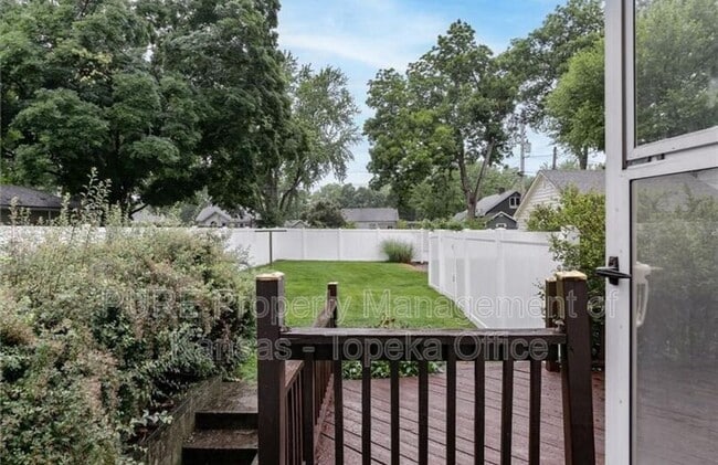 Building Photo - 108 SW Madison St