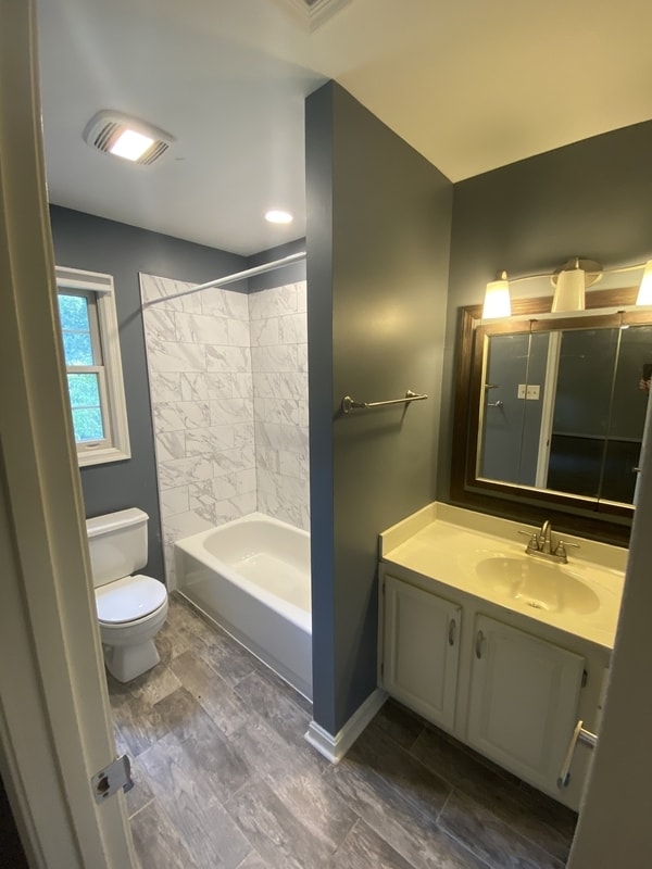 Building Photo - 10012 Galahad Ct