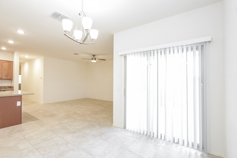 Building Photo - 4086 W Winston Dr