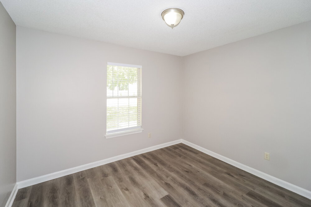 Building Photo - 3481 Earlynn Dr
