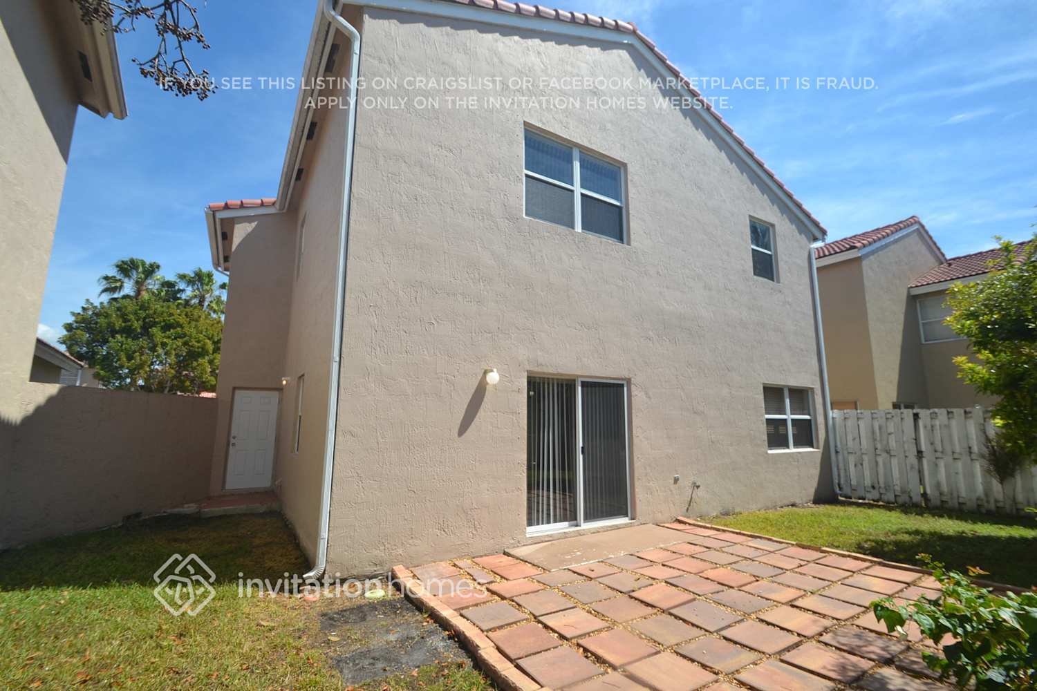 Building Photo - 15270 SW 46th Ct