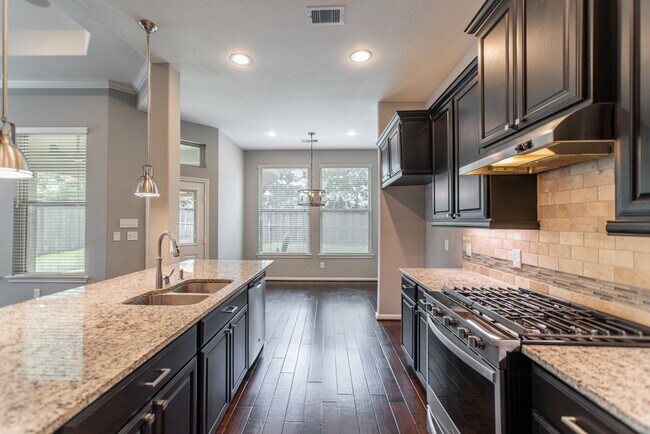 Building Photo - 74 S Sawbridge Cir