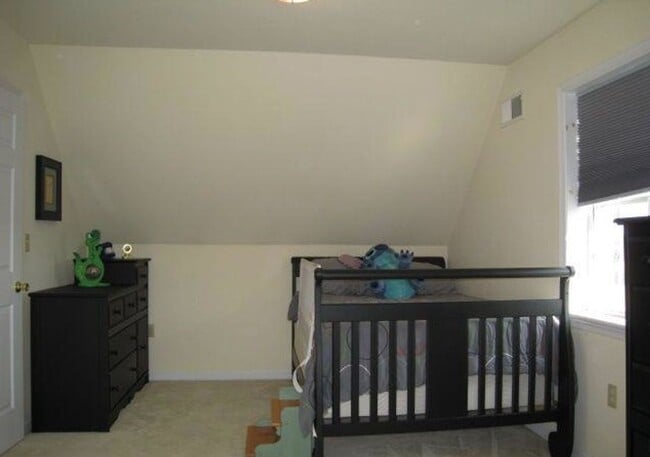 Building Photo - Beautiful 3 Bedroom, 2 Bath Home in Red Lion Schools!