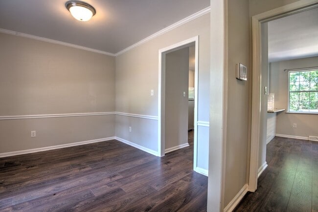 Building Photo - COMING SOON! Welcome to this beautifully r...