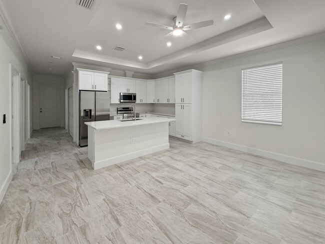 Building Photo - 3816 Ballard Rd