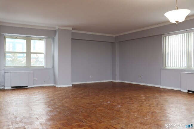 Building Photo - 31 Woodland St