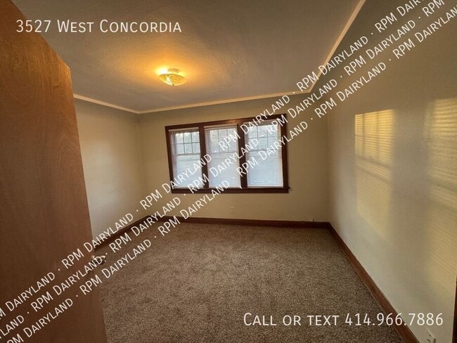 Building Photo - 3527 West Concordia-
