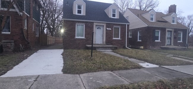 Building Photo - 12719 Wade St