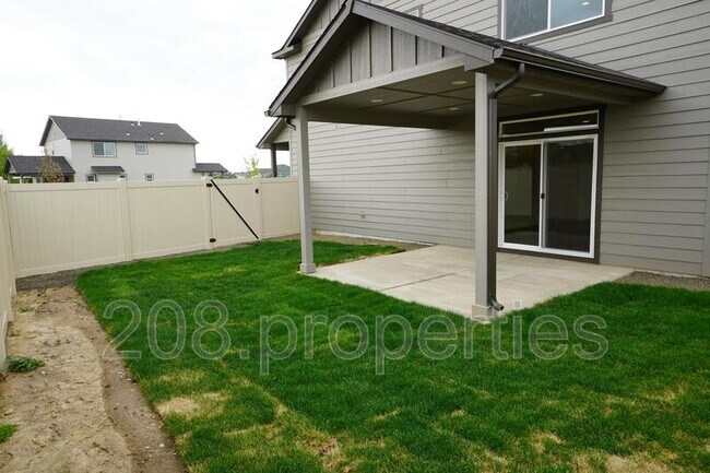 Building Photo - 10236 W Achillea St