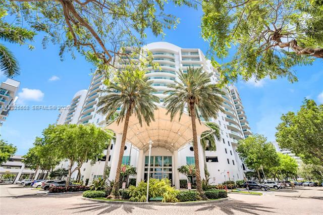 Building Photo - 7900 Harbor Island Dr