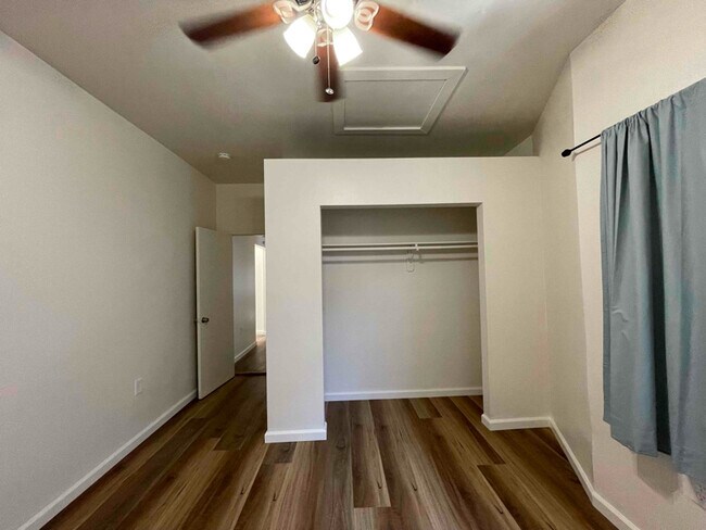 Building Photo - 680 W MacArthur Blvd