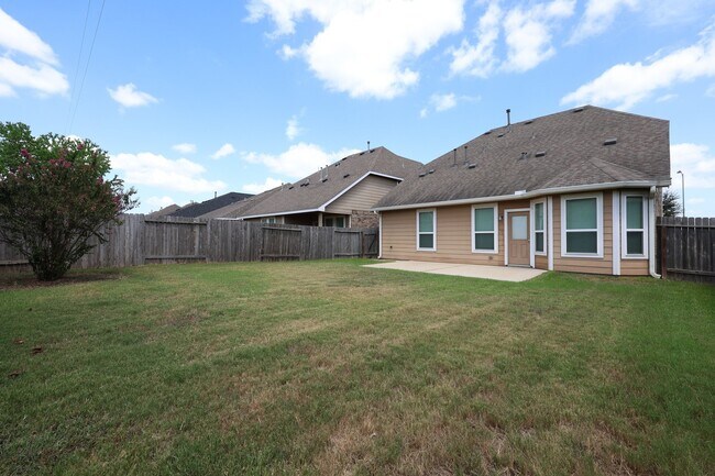 Building Photo - 4155 Falvel Cove Dr