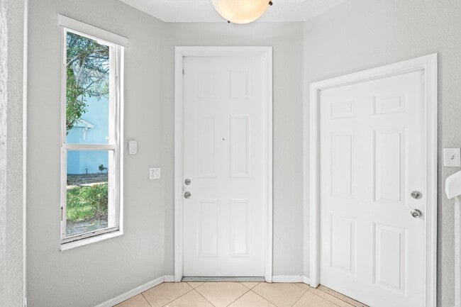 Building Photo - 1214 Sweet Violet Ct