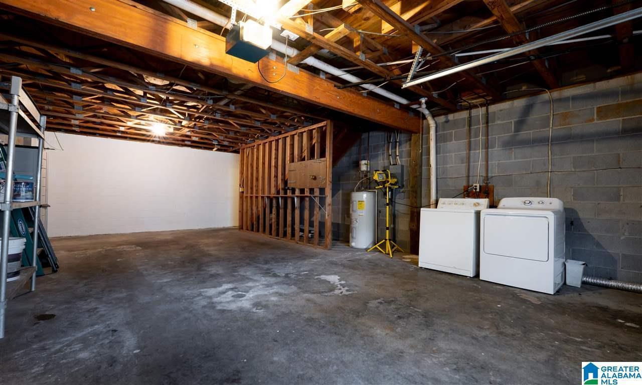 Building Photo - 1703 14th Ave S