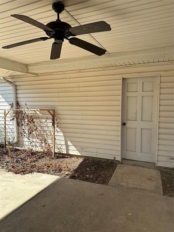 Building Photo - 8901 Panther Dr