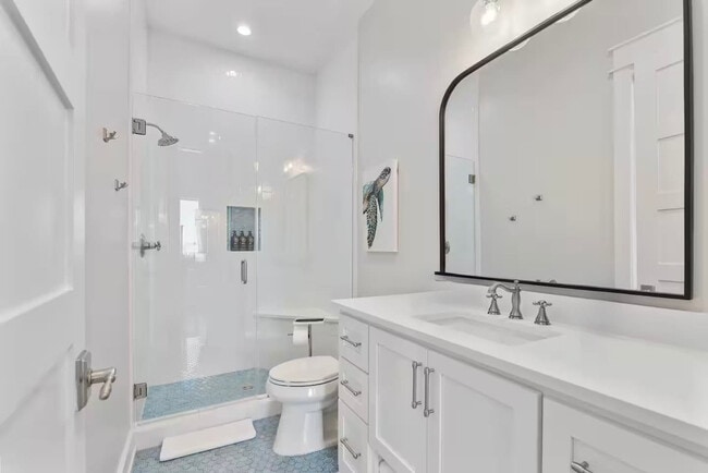 Building Photo - 107 Benicia Pl