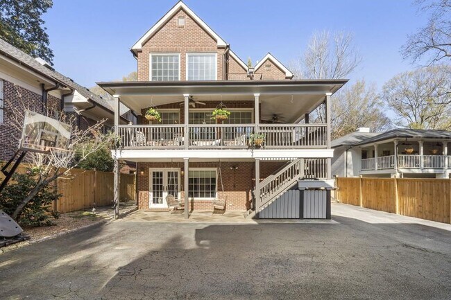 Building Photo - 97 Huntington Rd NE