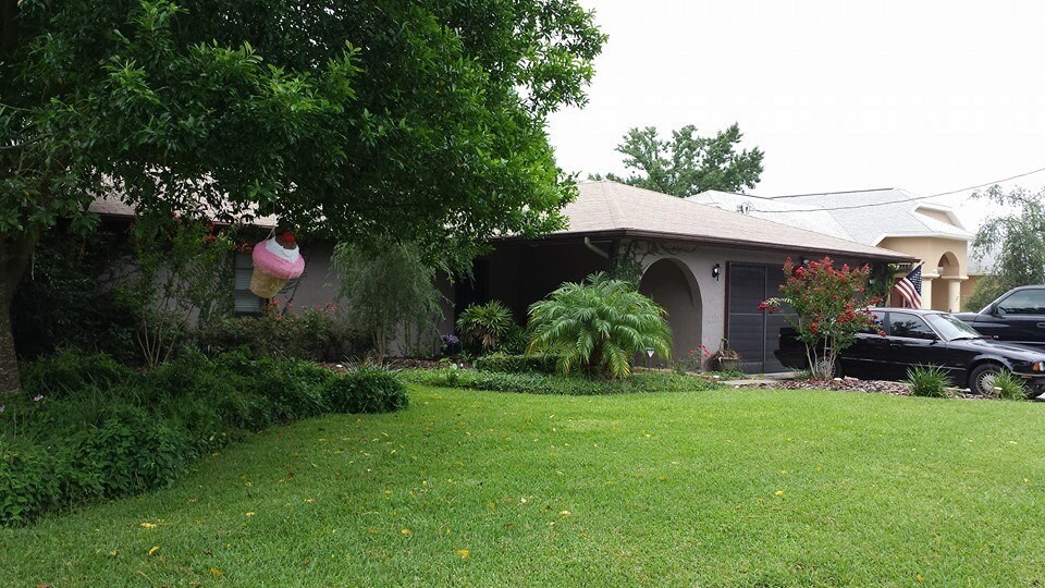 Building Photo - 13123 Little Farms Dr