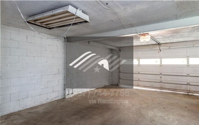 Building Photo - 4278 Catalpa Dr.