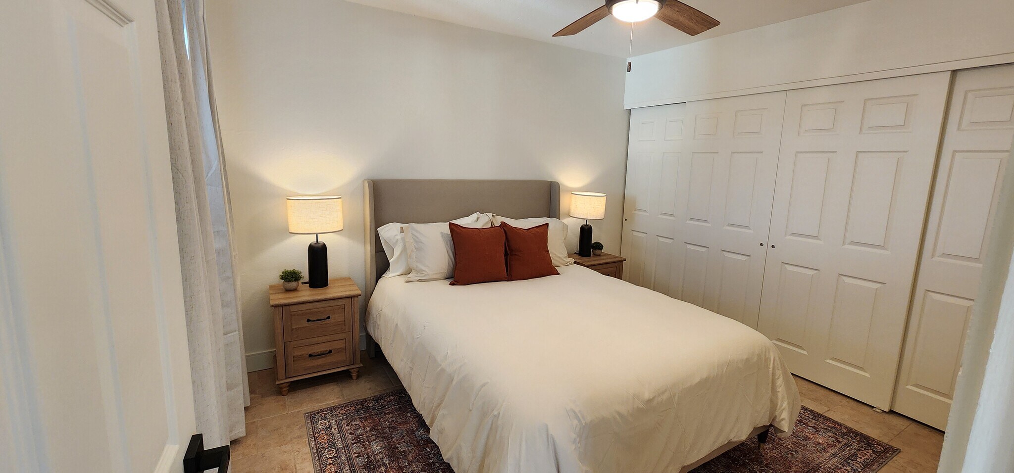 Building Photo - 432 W San Ignacio