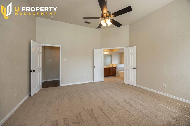 Building Photo - Charming two-story brick home in the desir...
