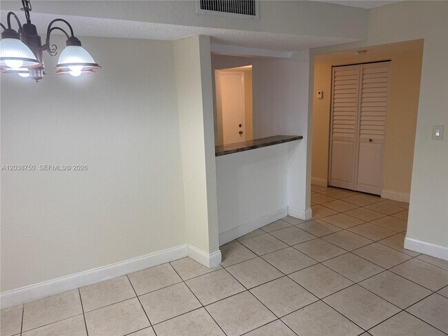 Building Photo - 4235 N University Dr