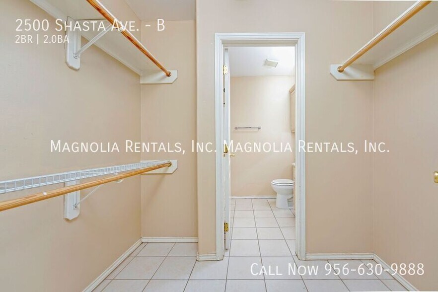 Building Photo - 2500 Shasta Ave W