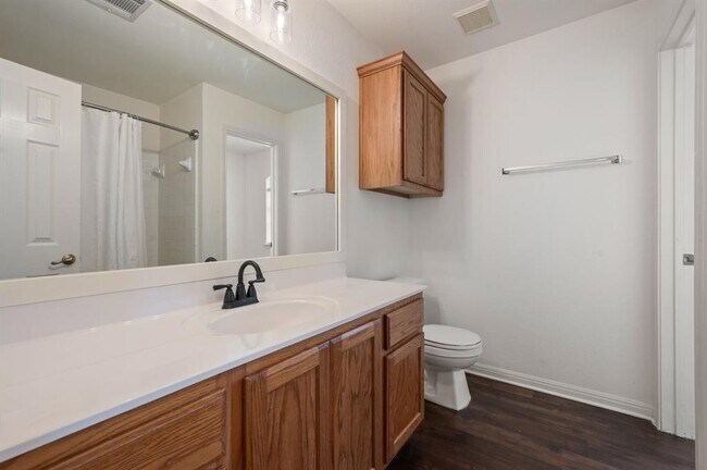 Building Photo - 1607 Belvedere Pl