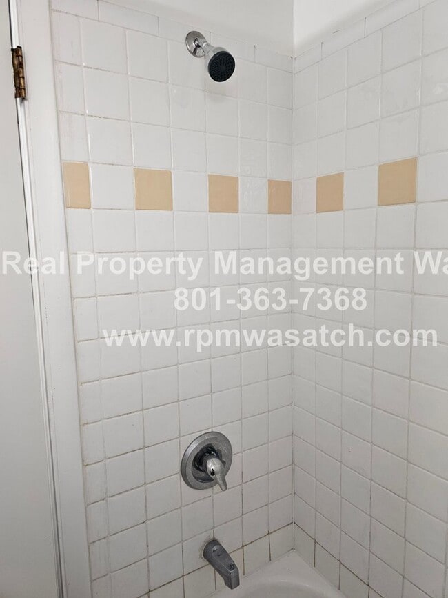 Building Photo - 7725 S 1530 W