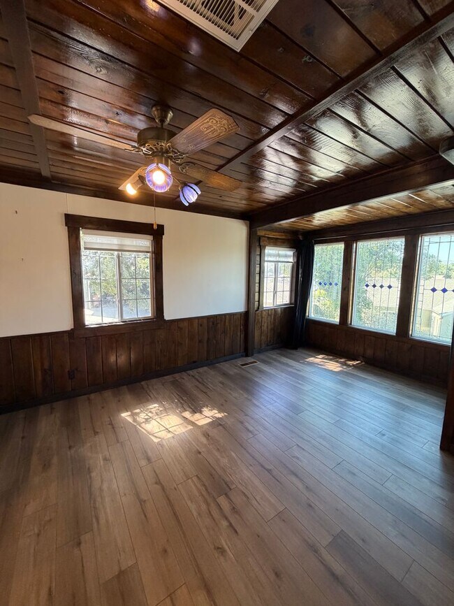 Building Photo - 1926 Hillside Gem Martinez CA