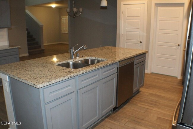 Building Photo - 940 Abe Goldberg Dr