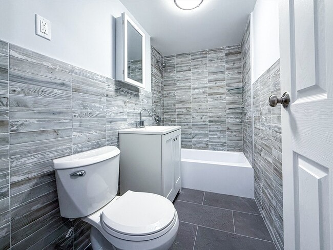 Building Photo - 110 Boston Post Rd E